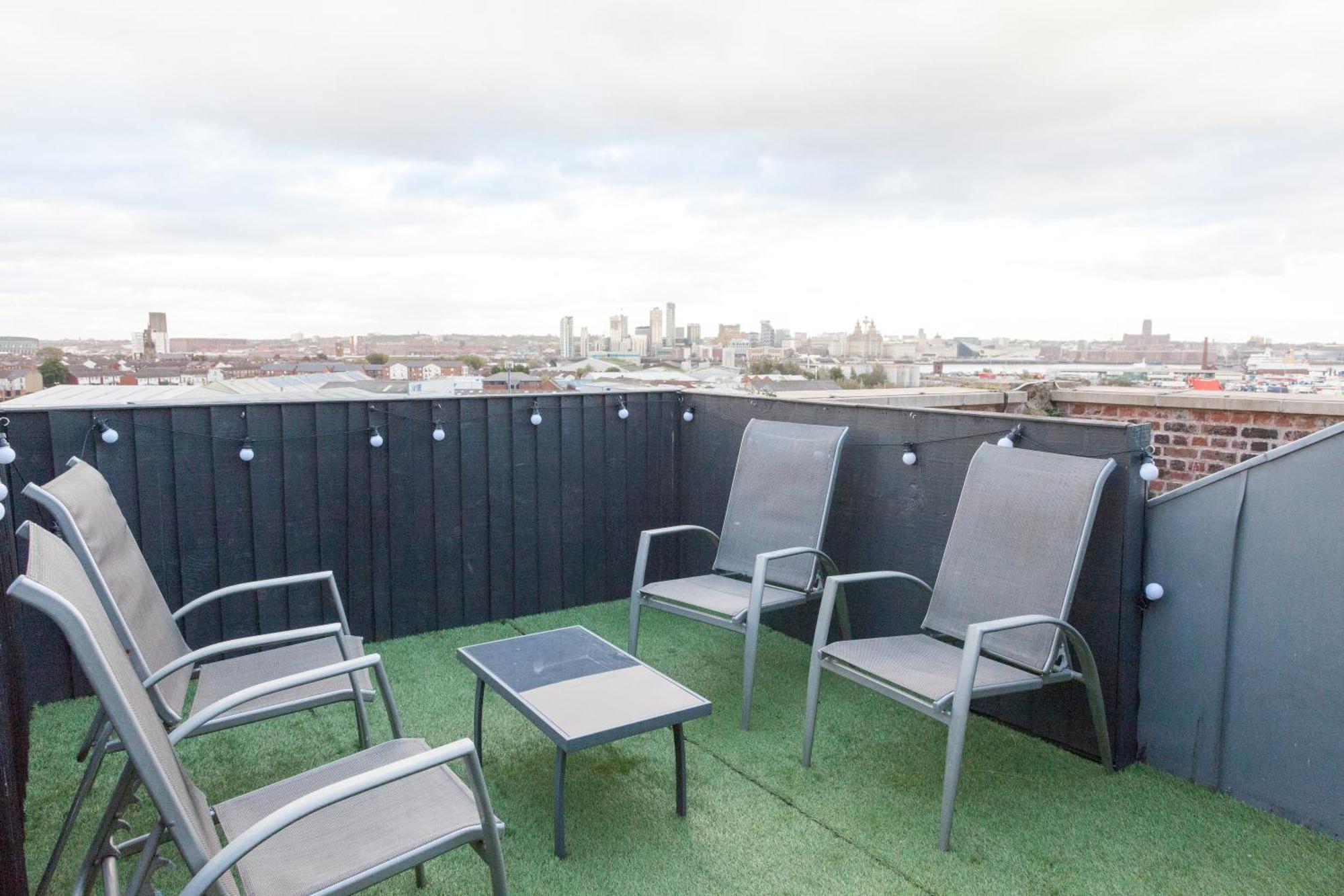 Weekly & Monthly Stays In Penthouse For Contractors Or Leisure Single Or Superking Beds Available Birkenhead Luaran gambar